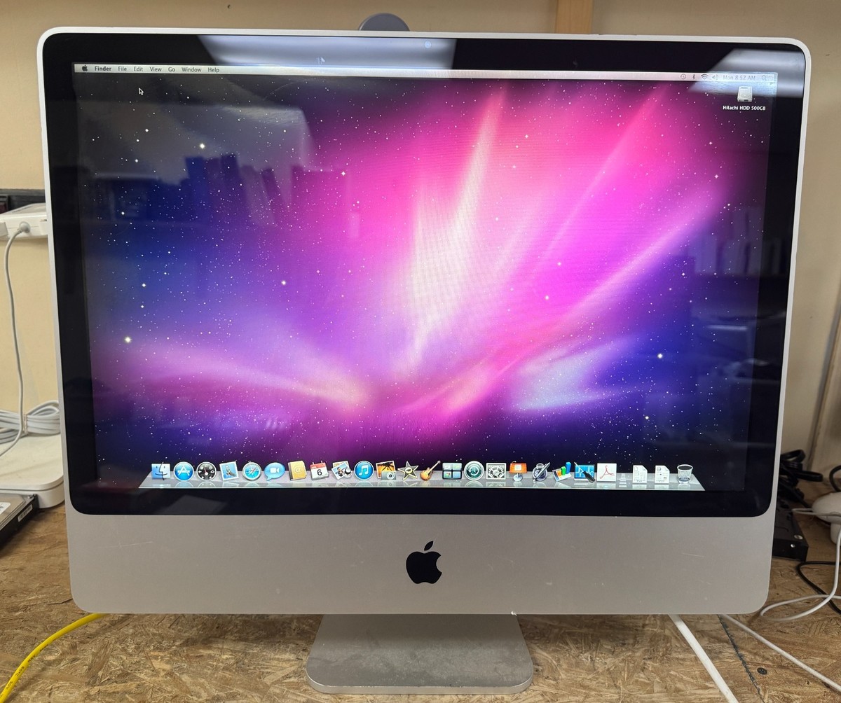 Apple iMac 24-inch October 2007 2.4GHz Intel Core 2 Duo (MA878LL