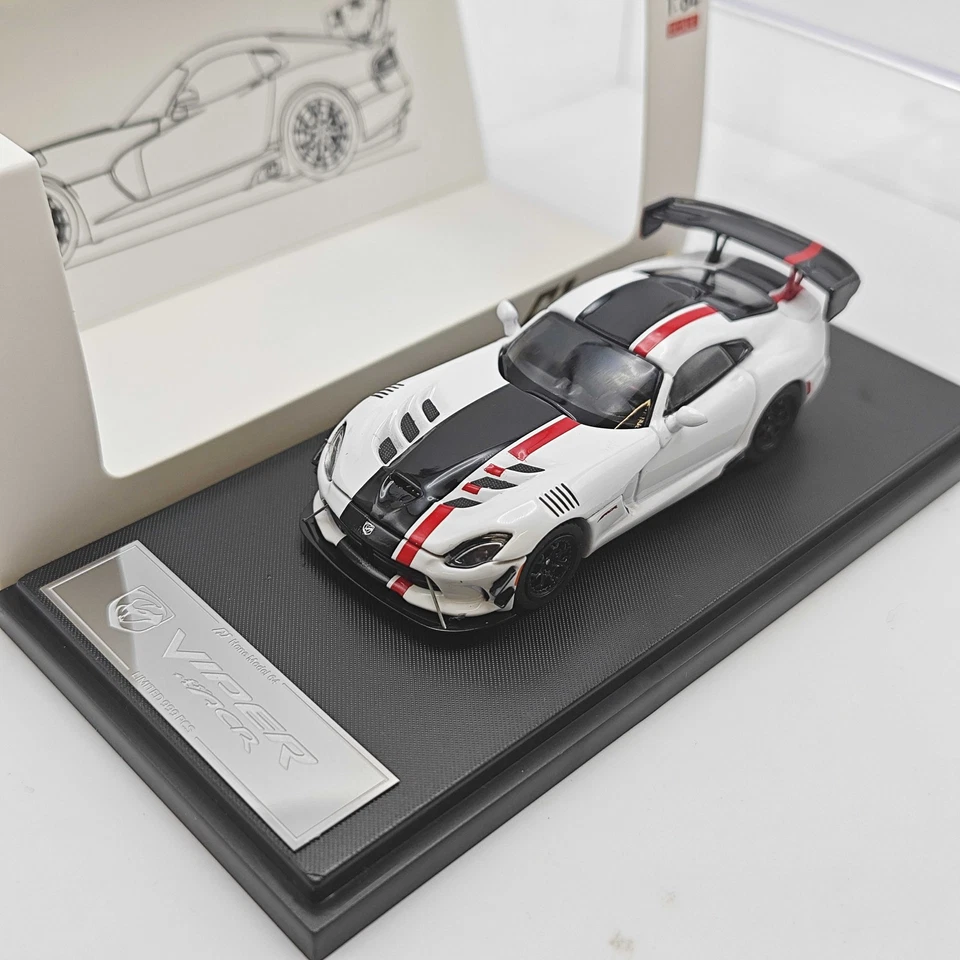 Hone Model 1/64 Dodge VIPER ACR Alloy Die Casting Car Model Ornament Gift - Image 2 of 4