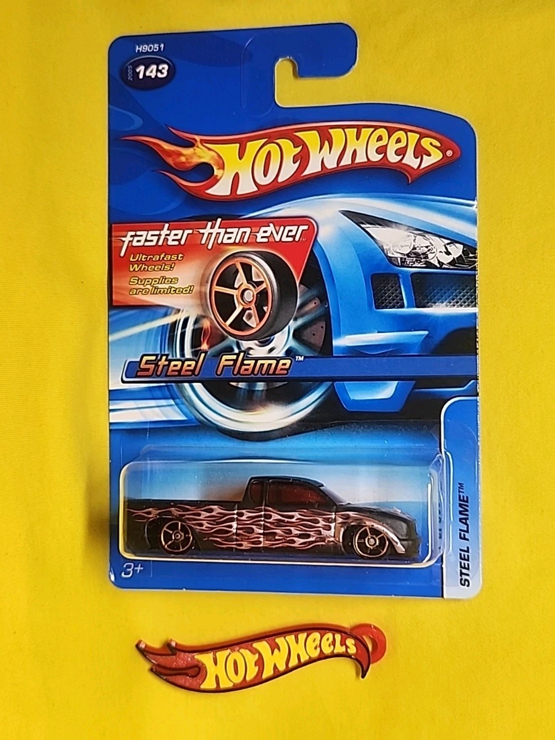 2005 Hot Wheels #143 Steel Flame Red Window & Gift 🔥A9