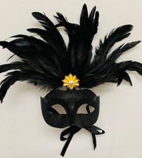 Venetian Mask - Black Gold w/ Feathers