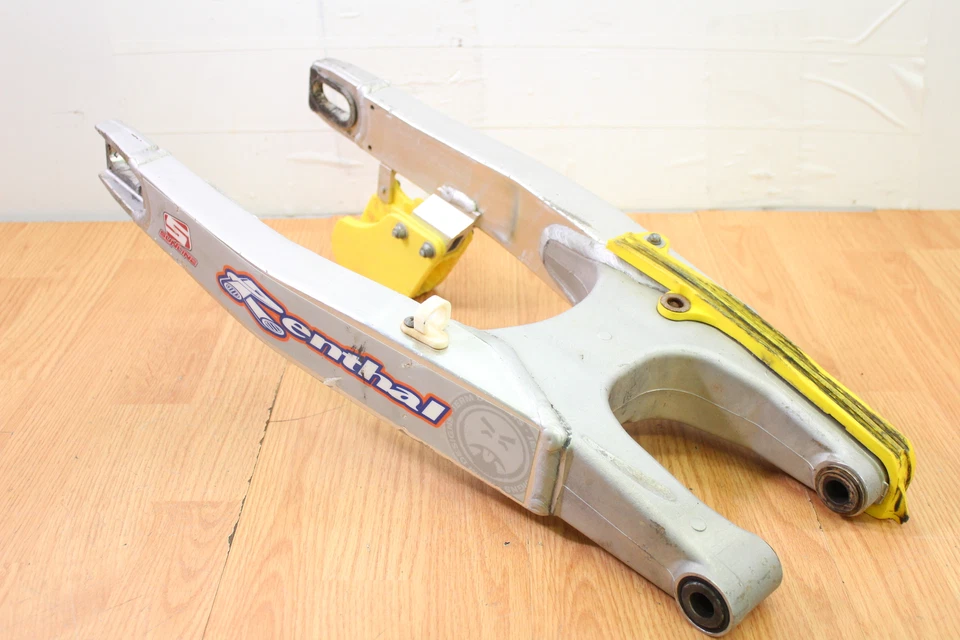 Suzuki RMZ450 2012 basculante/brazo oscilante Foto 2 de 4