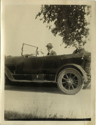 OLD PHOTO - VINTAGE SNAPSHOT - TACOT CONVERTIBLE CAR - CAR 3