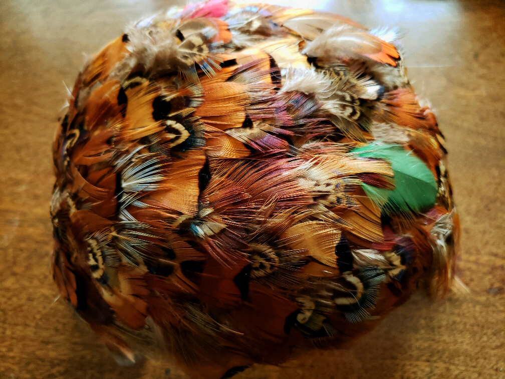 Vintage Pheasant Feathered Hat 20s - 30s Art Deco Style  display picture 3
