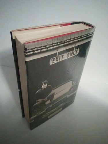 Christine by Stephen King - 1983 Viking Press 1st Edition - Picture 2 of 9