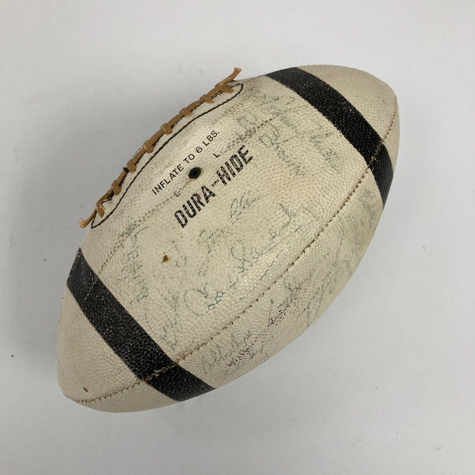 Johnny Unitas 1961 Baltimore Colts Team Signed Spalding Football PSA DNA COA - Image 4 of 4