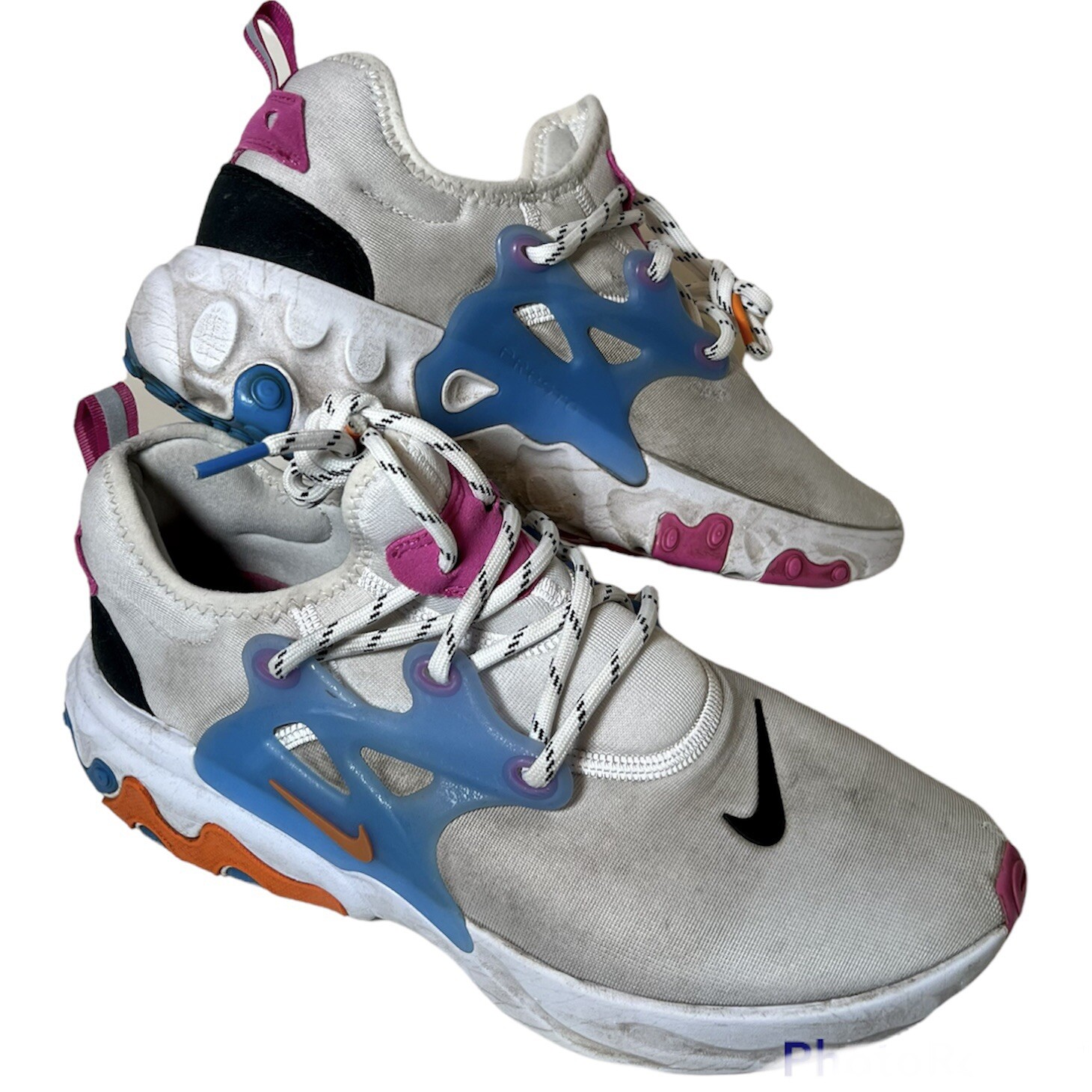 nike react presto all white