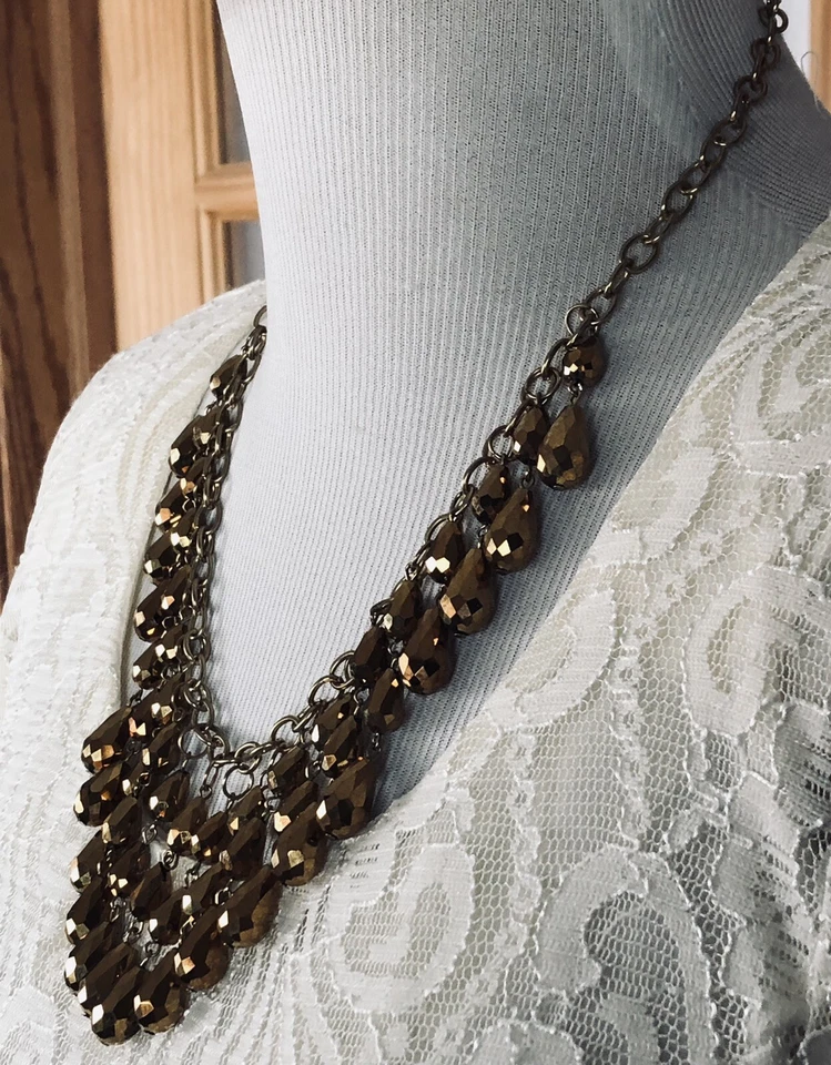 "Collar llamativo lágrima en capas años 70 18"" dijes bronce cadena cable tono dorado" Foto 3 de 4