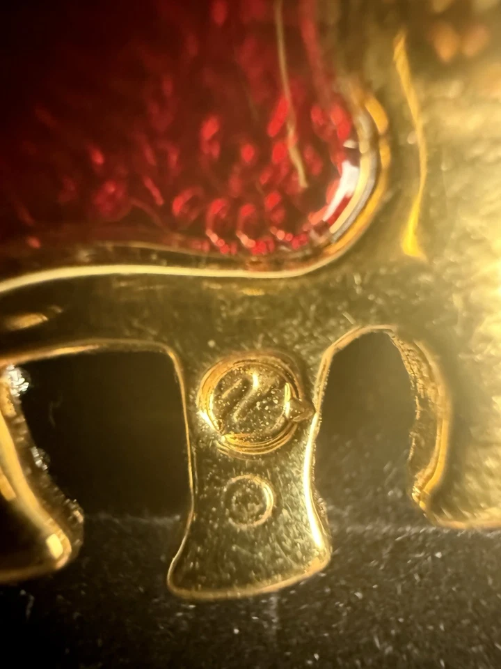 SWAROVSKI Retired Elephant Trunk Up Brooch - Image 3 of 4