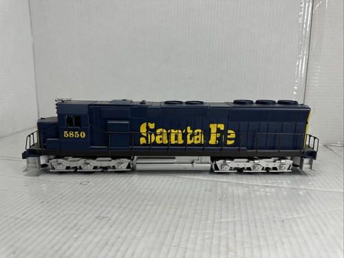 Williams Spur O SD45 #5850 Santa Fe Diesellok Motor für Zugset | Zustand: Used
