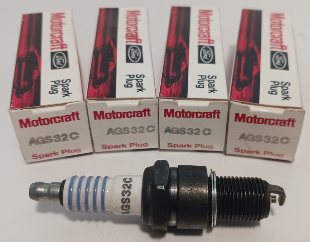 4X GENUINE FORD MOTORCRAFT SUPPRESSOR SPARK PLUGS AGS32C 436 FREE SHIPPING