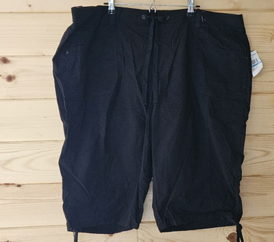Gloria Vanderbilt Women's 20W Cotton Black Cropped Pants Krista NWT