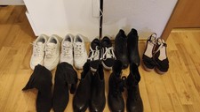 Frauen Schuhe Größe 39 Sneaker Reebok Vans Stiefel Neupreis ca. 430 Euro