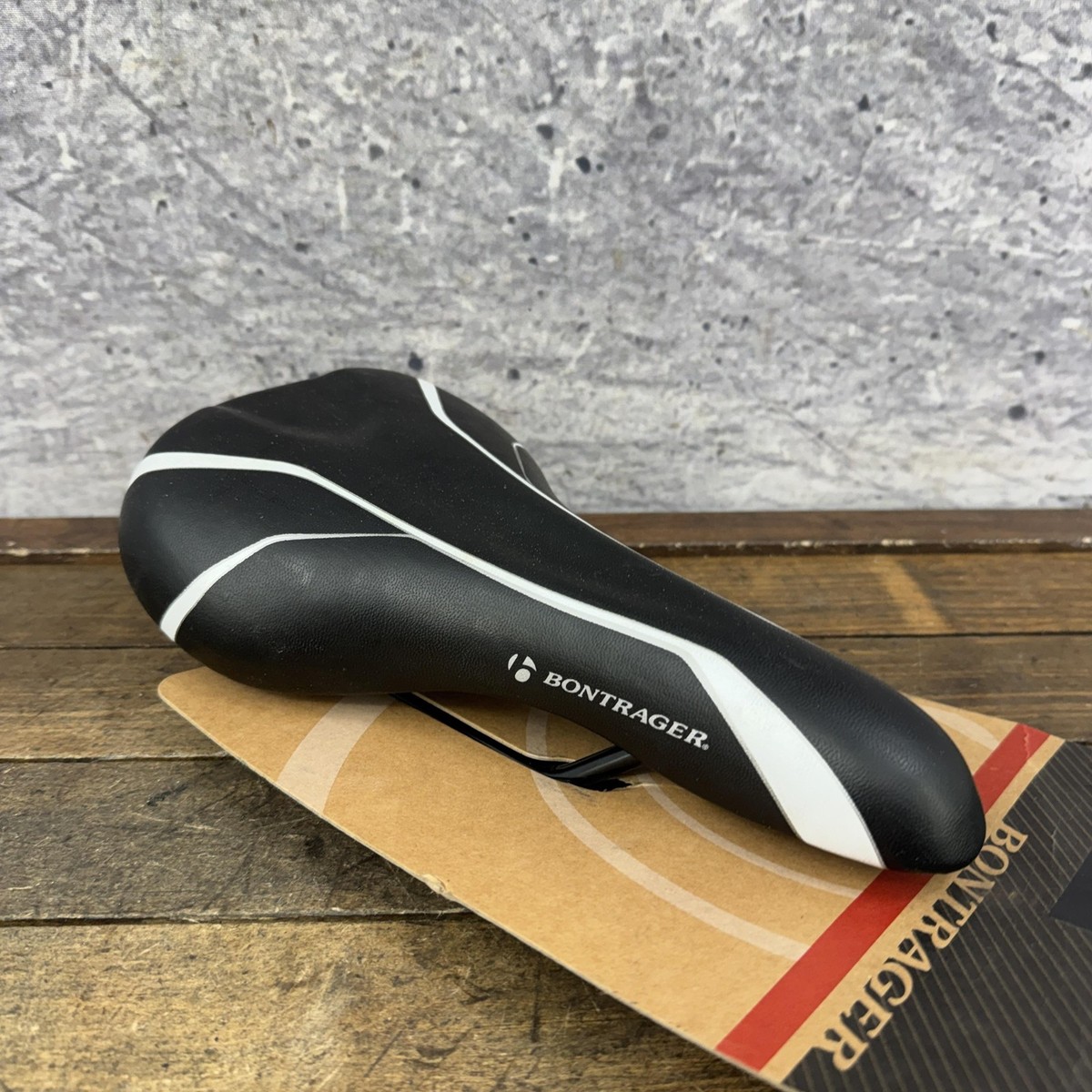 Trek Kids Bike Saddle Bontrager KIDS Comfort Bicycle Saddle Seat Black  151mm Small BMX