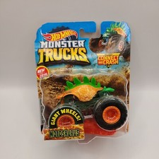 Hot Wheels Monster Trucks Motosaurus w/ Connect  Crash