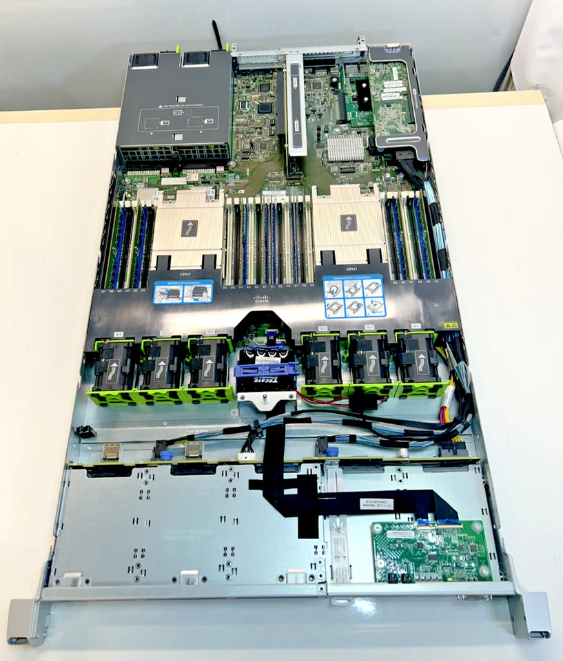 Cisco UCS C220 M4 1U Rack Mountable 2x Xeon E5-2620 v3 @ 2.40GHz 128 GB - Tested - Image 2 of 4