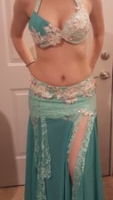 Proffesional Belly dance Costum, Terquiese color, Lace size: M/L
