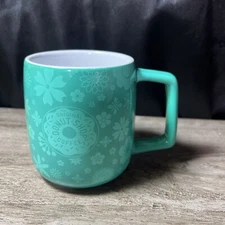 The Original Donut Shop Stoneware Mug Green / White Leaves
