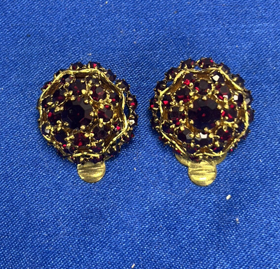 Vintage Ruby Red Signed Austrian Crystal Glass Go… - image 1