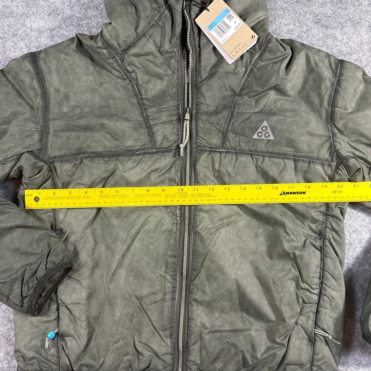 New Womens Nike ACG Therma-Fit ADV Primaloft Jacket Green DJ1261 New Womens Nike ACG Therma-Fit ADV Primaloft Jacket Green DJ1261