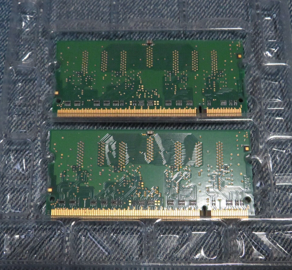 Hynix 512MB (2 X 256MB)  1RX16 PC2-4200S-444-12 Memory - Image 4 of 4