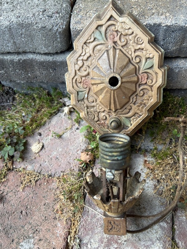 ANTIQUE ART DECO CAST ALUMINUM FLUSH MT WALL SCONCE