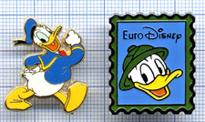 Lot de 2 Pin's DISNEY Donald