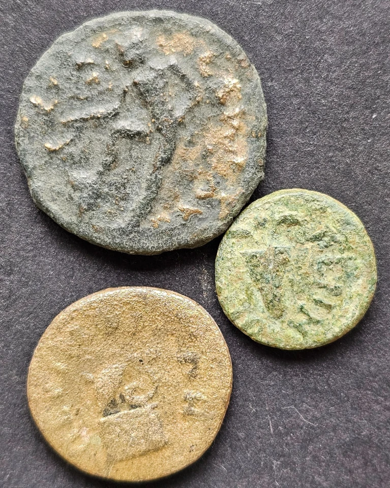 Roman Provincial coins. Lot of 3 coins - Image 4 of 4