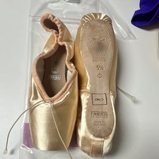 Freed of London Women s Pink Satin Pointe Ballet Shoes C Pro