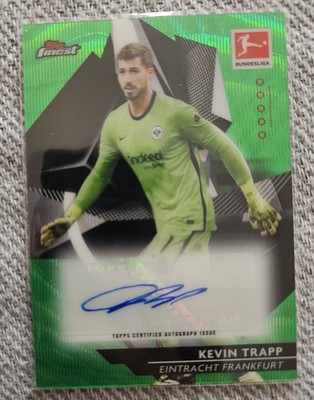 Kevin Trapp	2020-21	Topps Finest Green Wave	Autograph	/30	Eintracht Frankfurt	AU
