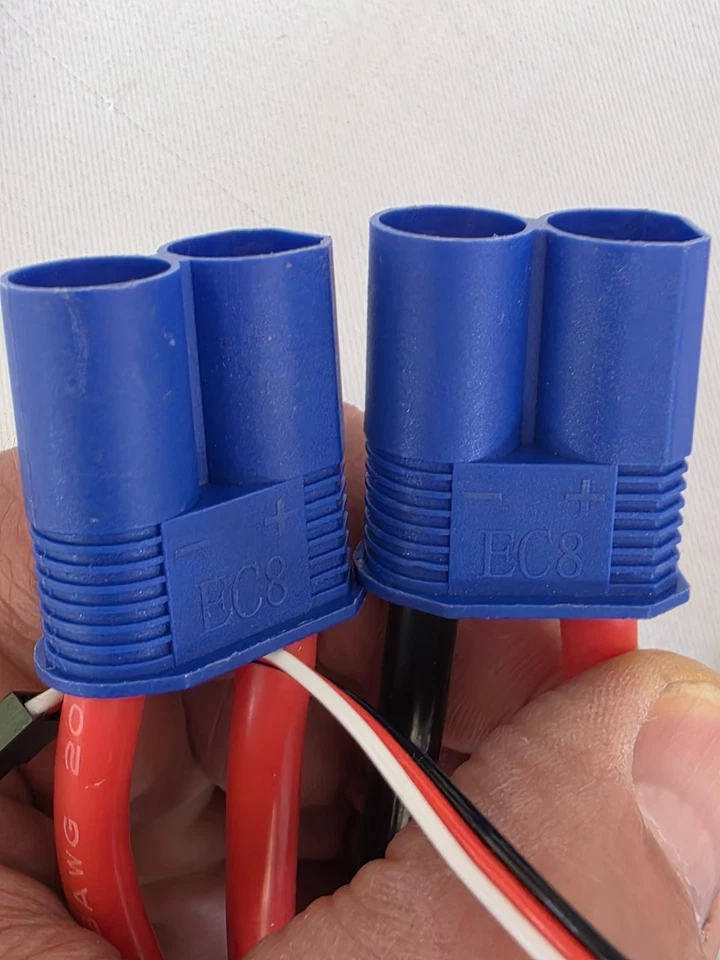 FG Gröschl 1:5 Großmodell Brushless ESC Regler NEU mit EC8 Stecker RC Typ:07909 - Bild 4 von 4