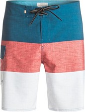Quiksilver Men's Boardshorts FAIRWAY TRI BLOCK WATERMAN COLLECTION WBB0 Size 34
