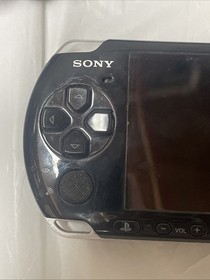 Sony PSP-3001 Console with Charger, Battery