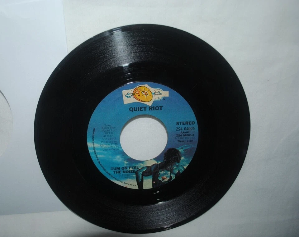 Quiet Riot, CUM ON FEEL THE NOIZE, 45 rpm record, EX+, Pasha ZS4 04005 - Image 2 of 2