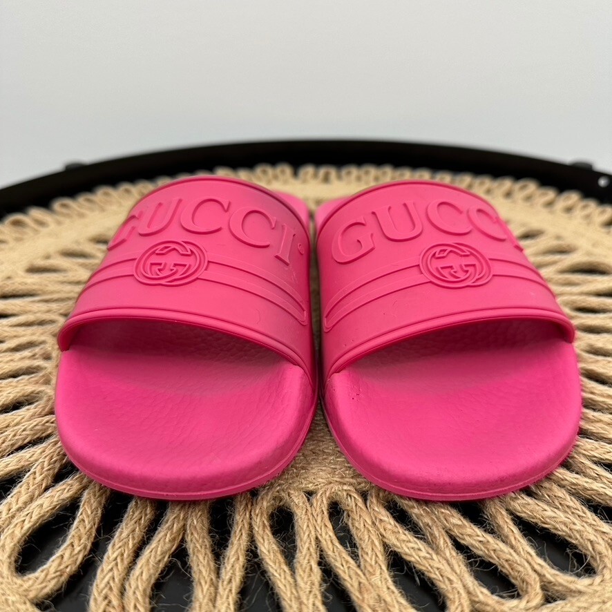 Gucci Logo Rubber Slides Pink Kid's Size 32 | eBay