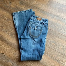 Vigoss Collection Womens Juniors Size 5 Flare Flaps Distressed 