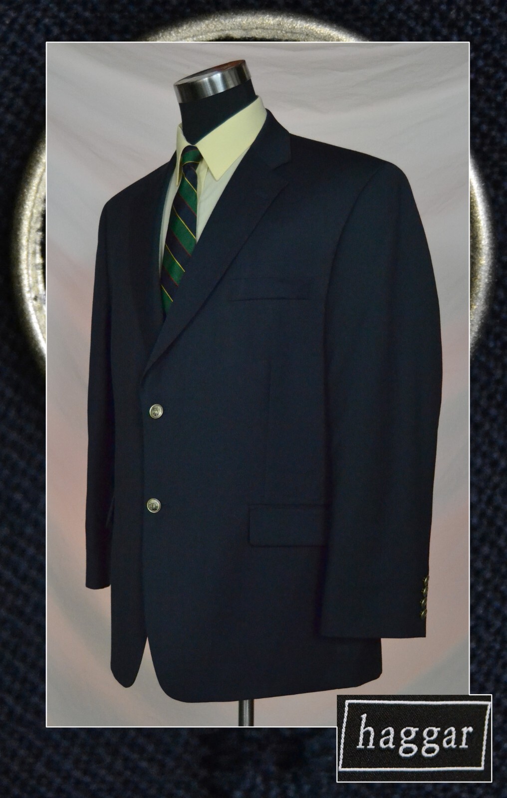 Classic Solid Black Hopsack Blazer with Brass But… - image 1