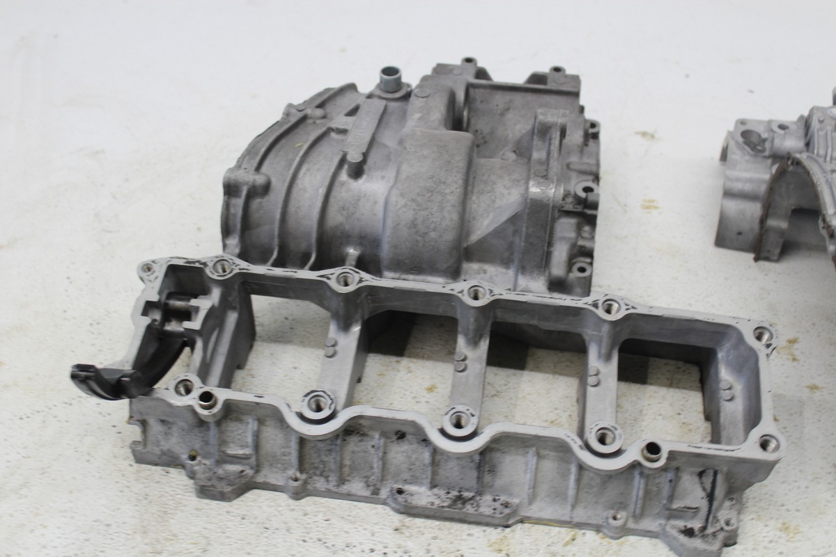 r出品 91-92 KAWASAKI NINJA ZX7R ZX750K ENGINE MOTOR CRANKCASE