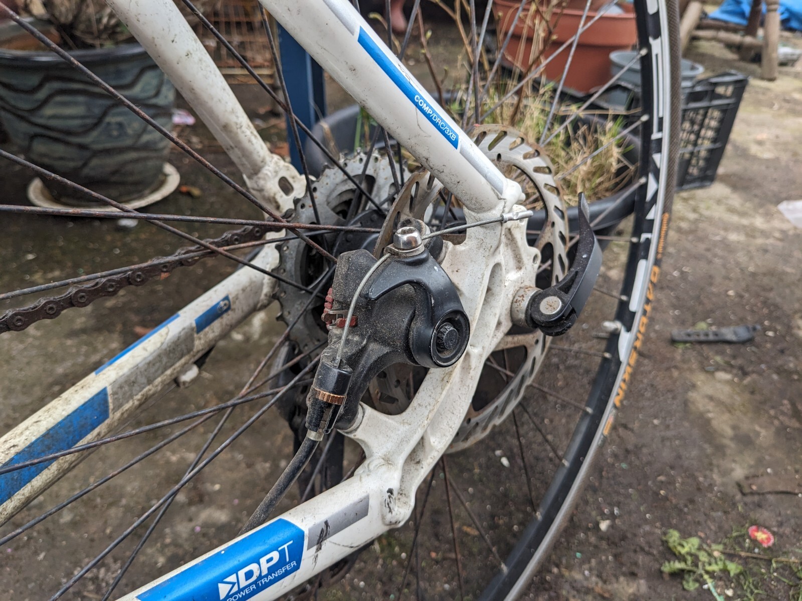 Boardman Comp Hybrid Bike Disc Brake White eBay