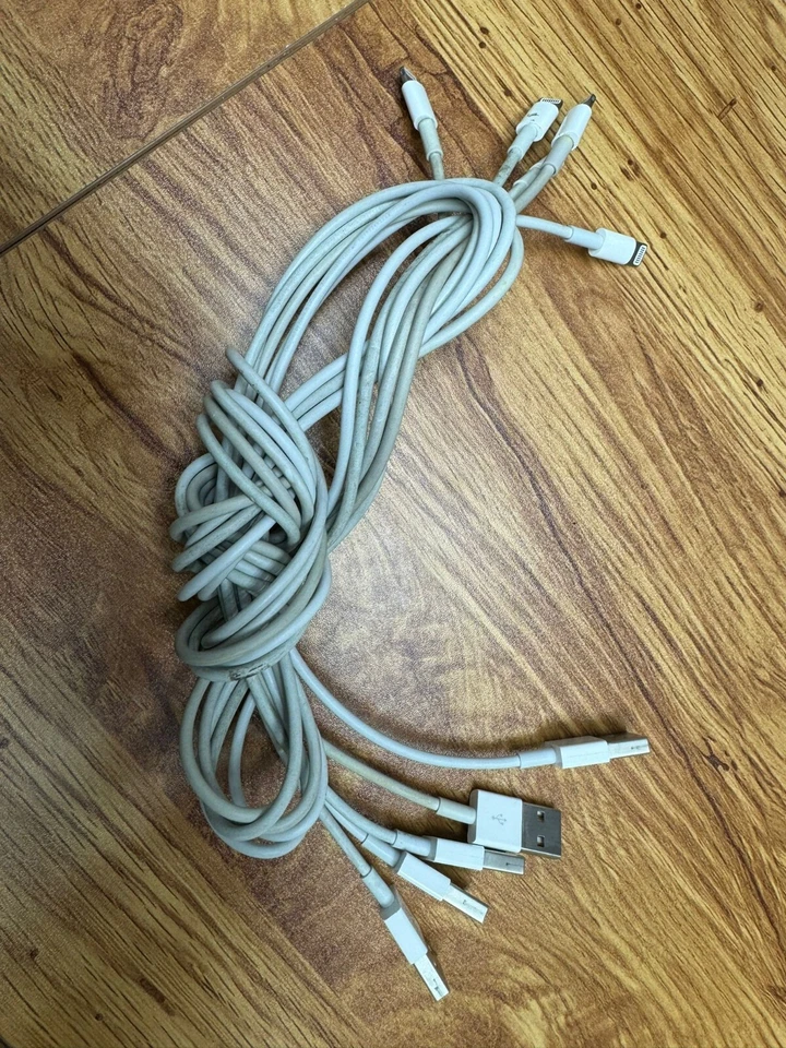 5 PACK Genuine OEM Apple iPhone Lightning to USB Cable Charger Cord 1M Original - Image 2 of 4