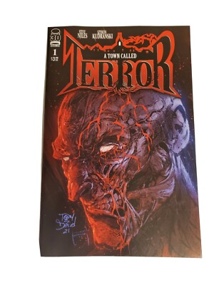 A TOWN CALLED TERROR #1 COVER B DANIEL & KUDRANSKI 2022. NM