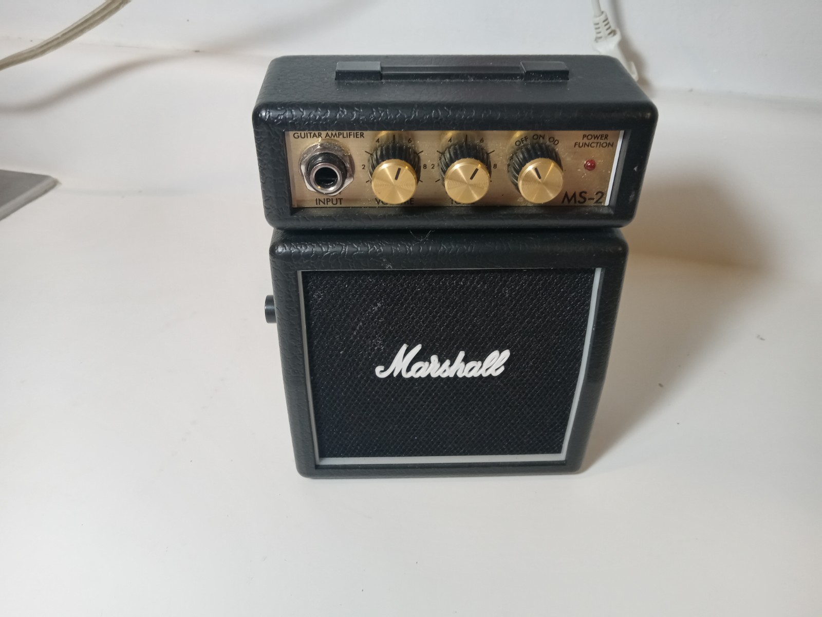 Working! Marshall MS-2 Micro Mini Guitar Amp Portable Amplifier Battery Powered