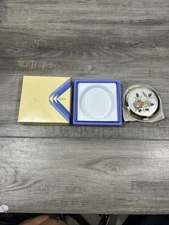 Vintage Nacon Mirror Compact Powder Gold Tone TOKYO JAPAN Rare