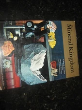 Paul Desautels. The Mineral Kingdom. 1968. Good condition.