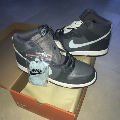 nike dunk peter moore