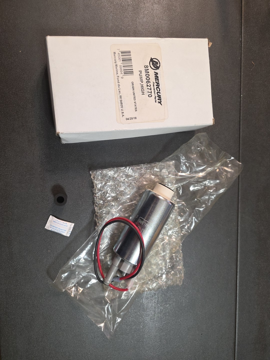 NEW Mercury Mercruiser Quicksilver High Pressure Fuel Pump OEM  PN  8M0062770
