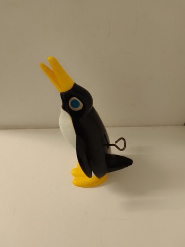 Vintage Rosedale Toys Clockwork Wally Penguin Boxed 1970s - Picture 10 of 10