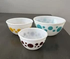 Hazel Atlas polka Dot Mixing Bowls (3)
