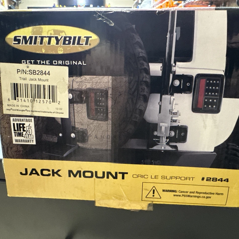 Montaje Trail Jack Smittybilt 2844 2007-2018 JK JKU Foto 2 de 4