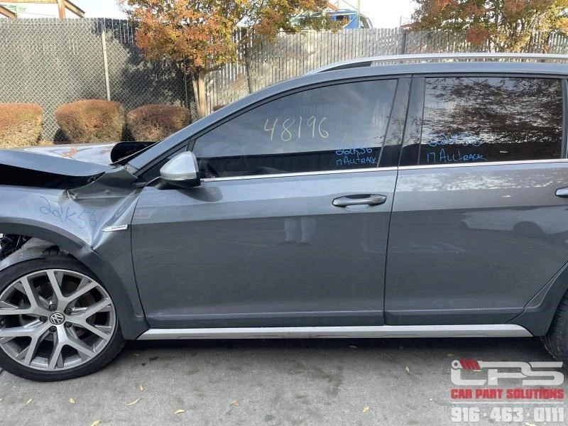 15-19 VOLKSWAGEN GOLF GTI Passenger Right Quarter Panel  - Image 4 of 4