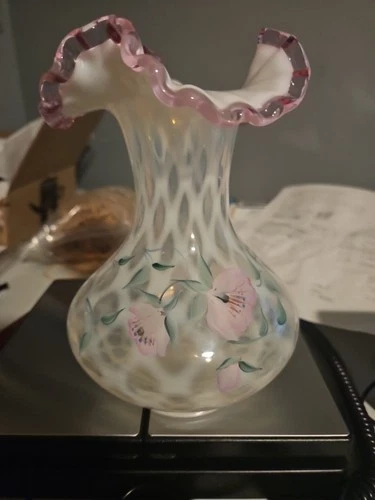 Fenton Mulberry Glass Herringbone Vase 8-inch with Ruffled Edge Hand Painted VTG